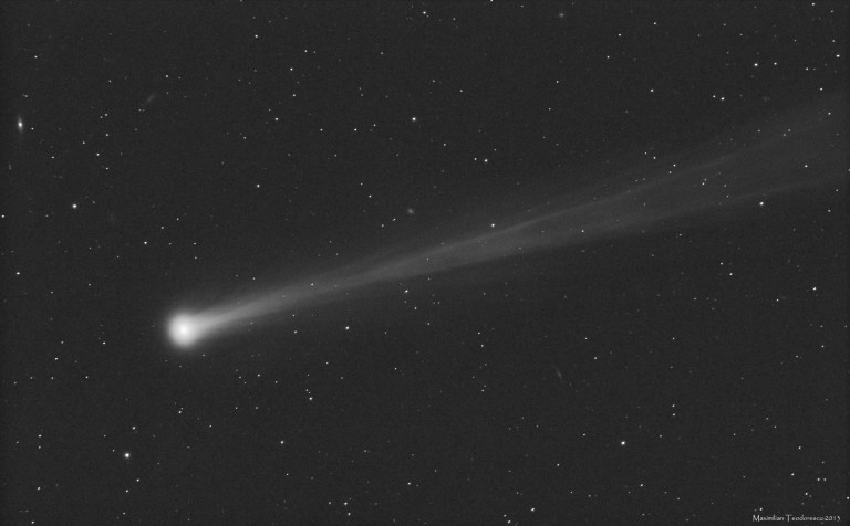 Comet ISON bw Nov 16, 2013_Max
