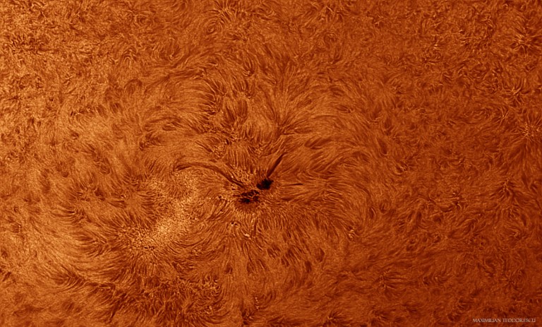 ar2599 oct9 halpha 0924ut.jpg