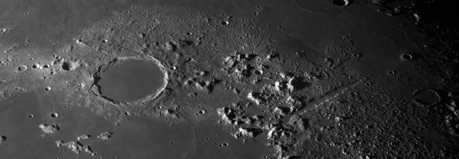 Plato and Vallis Alpes.jpg